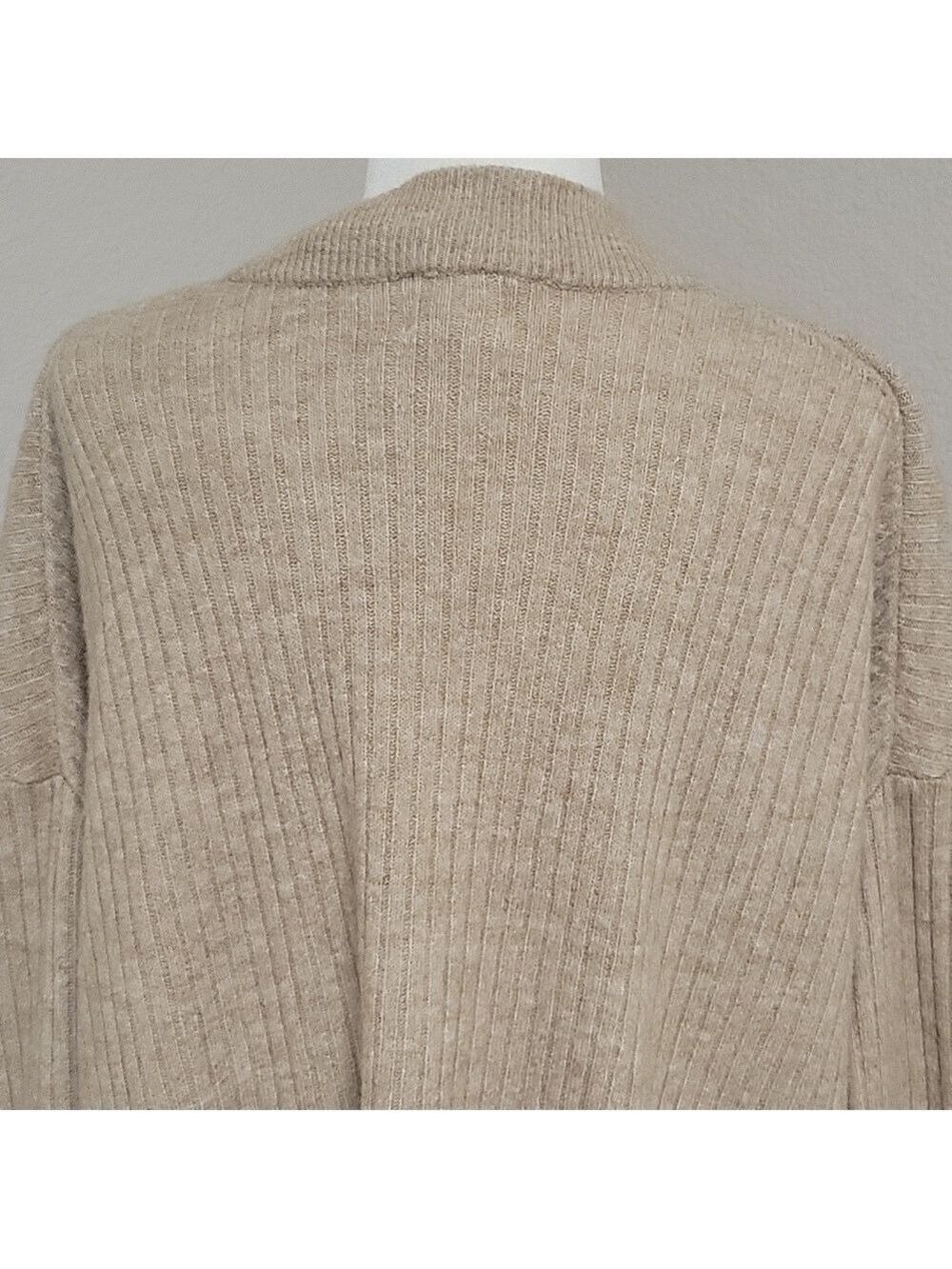 H&M Tan Sweater Large - Picture 8 of 10